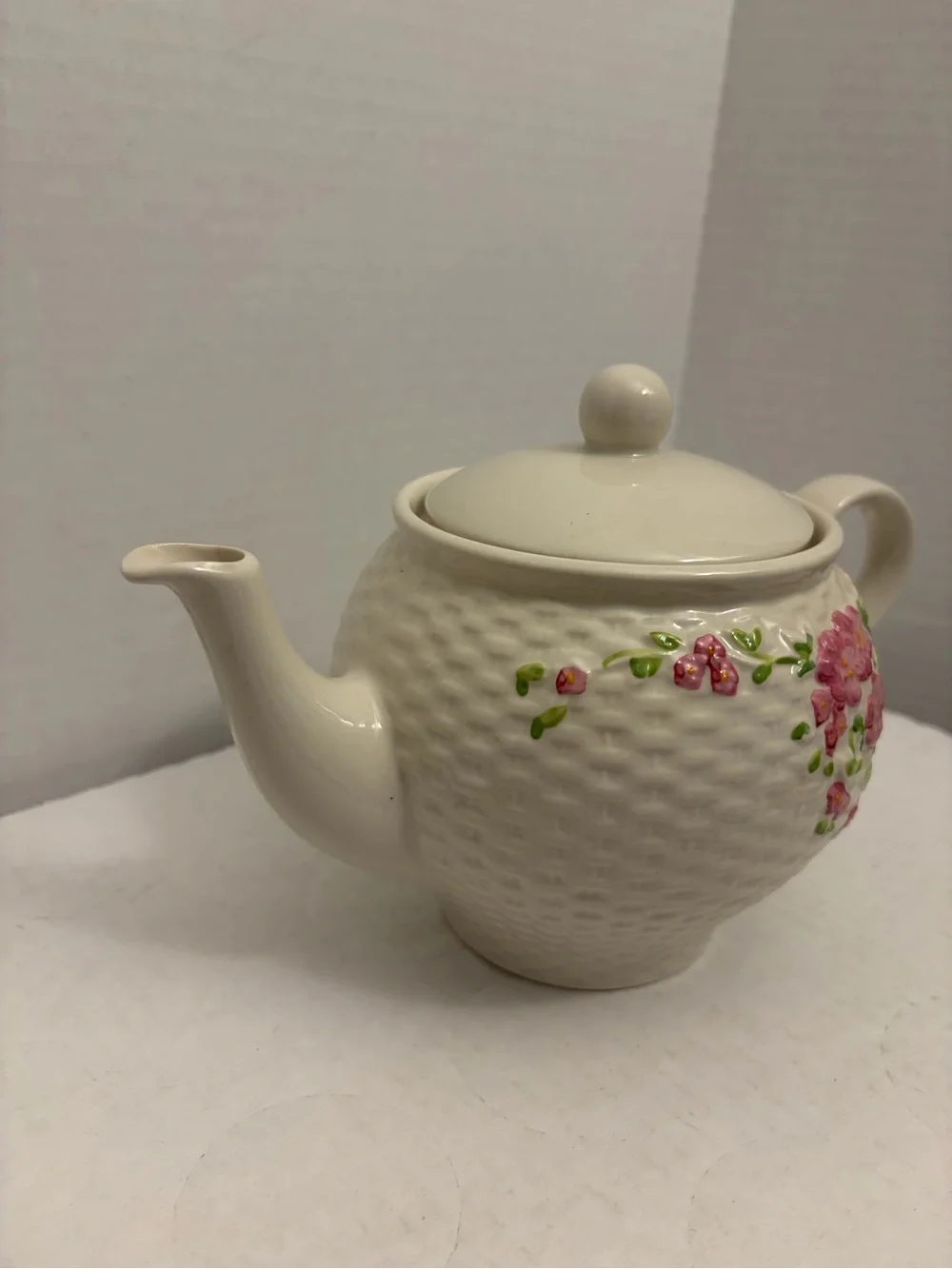 Vintage 1985 Teleflora Gift Ceramic Teapot - White Basketweave with Pink Flowers